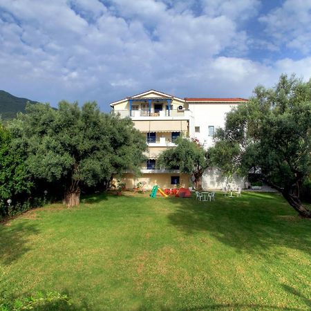 The Filoxenia Apartments, Nikiana Extérieur photo